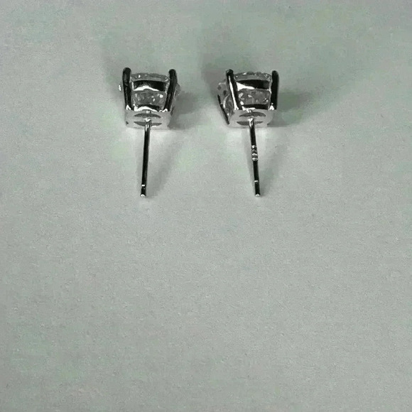 Moissanite 2 c.t.w Earrings GRA CERTIFIED - Picture 6 of 12